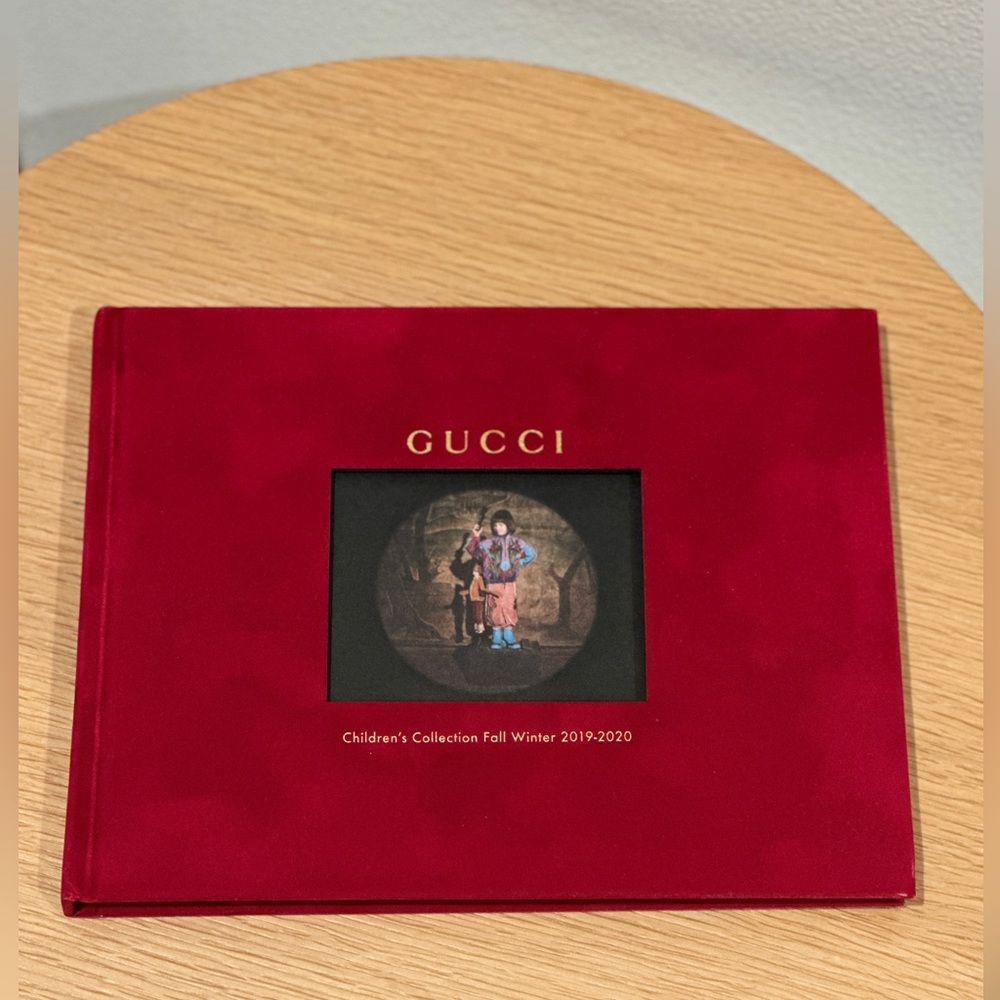 Gucci Kids Collection 2019-2020 Gift Catalog/ Red Velvet Book